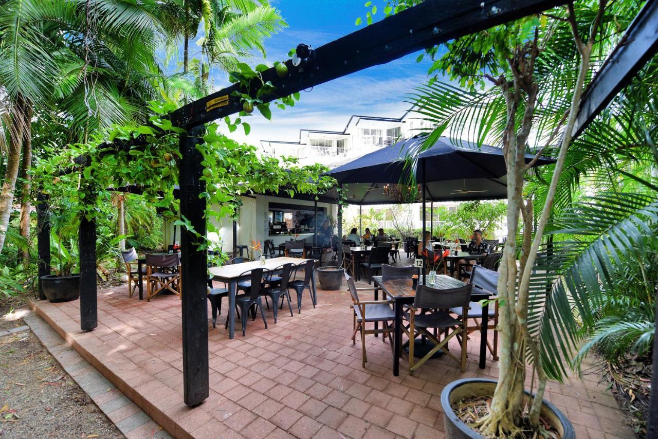 Golden Sands Beachfront Resort Yorkeys Knob Εξωτερικό φωτογραφία