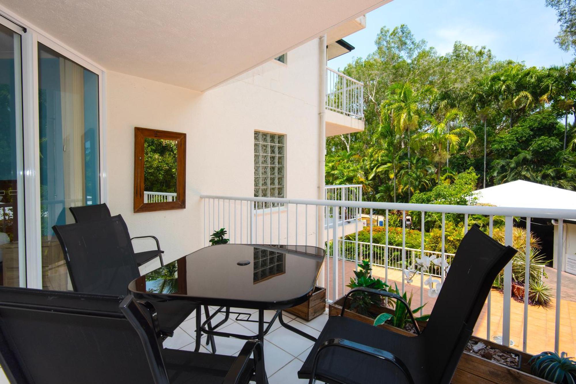 Golden Sands Beachfront Resort Yorkeys Knob Εξωτερικό φωτογραφία